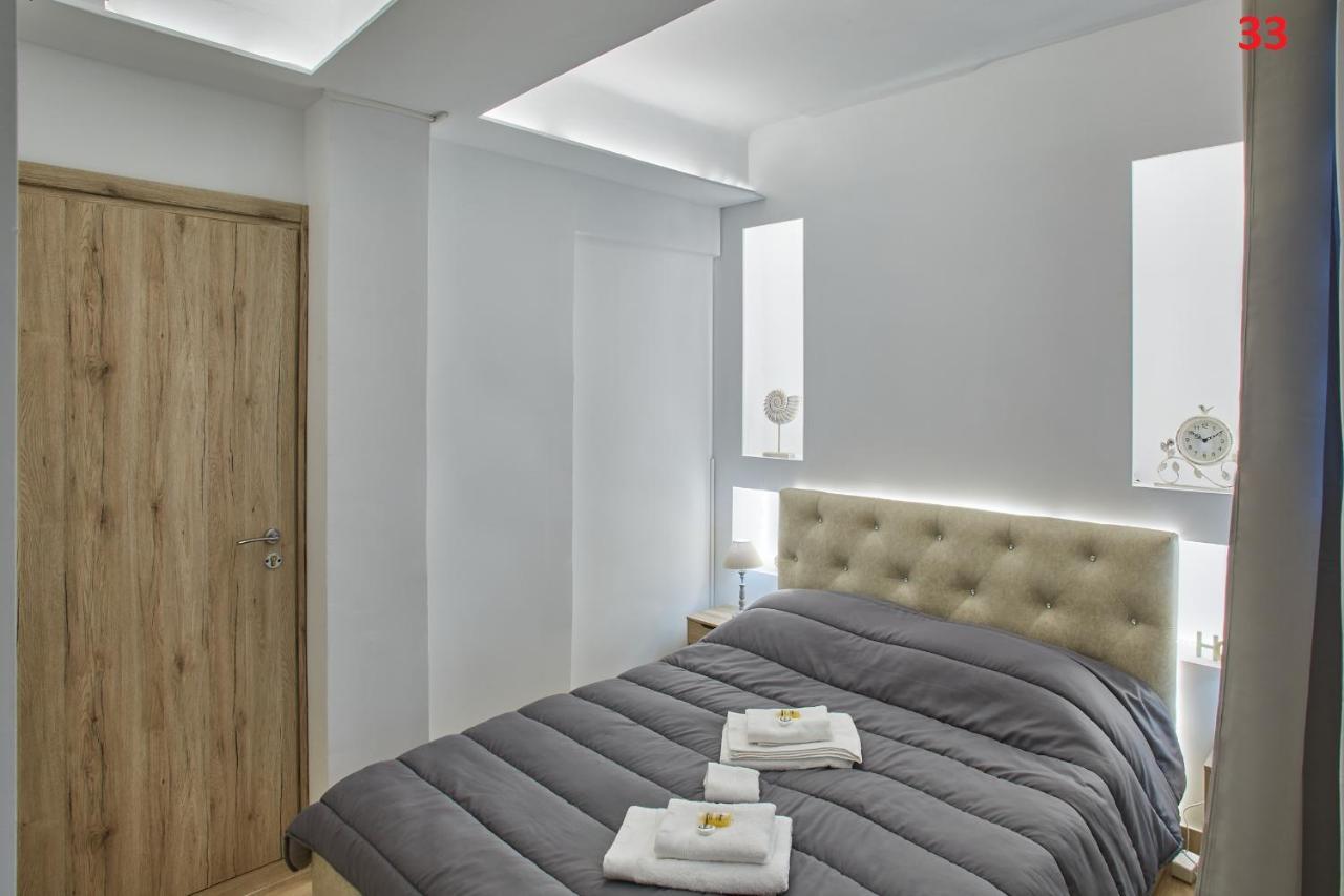 Athens Commercial Bagian luar foto