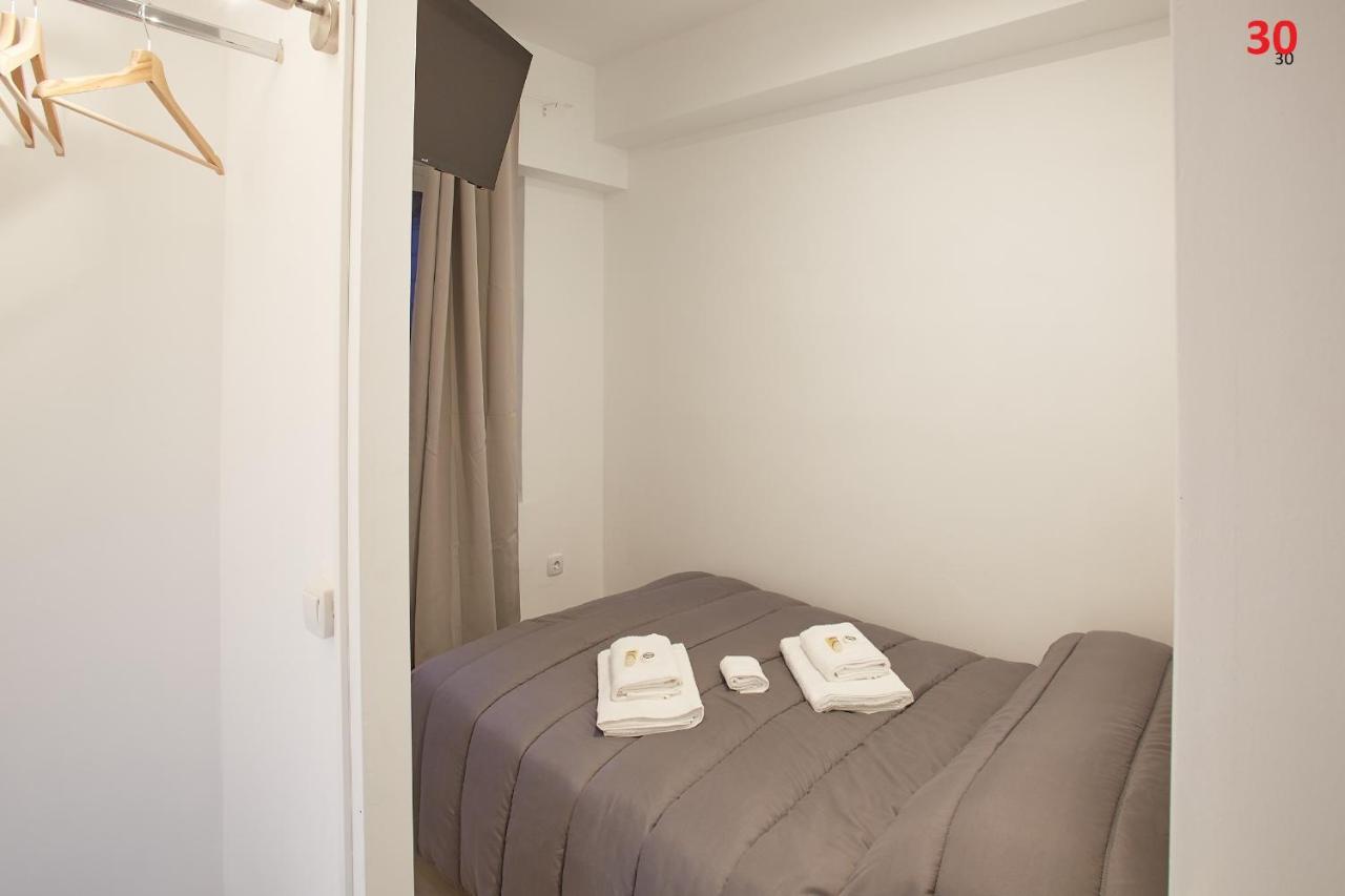 Athens Commercial Bagian luar foto