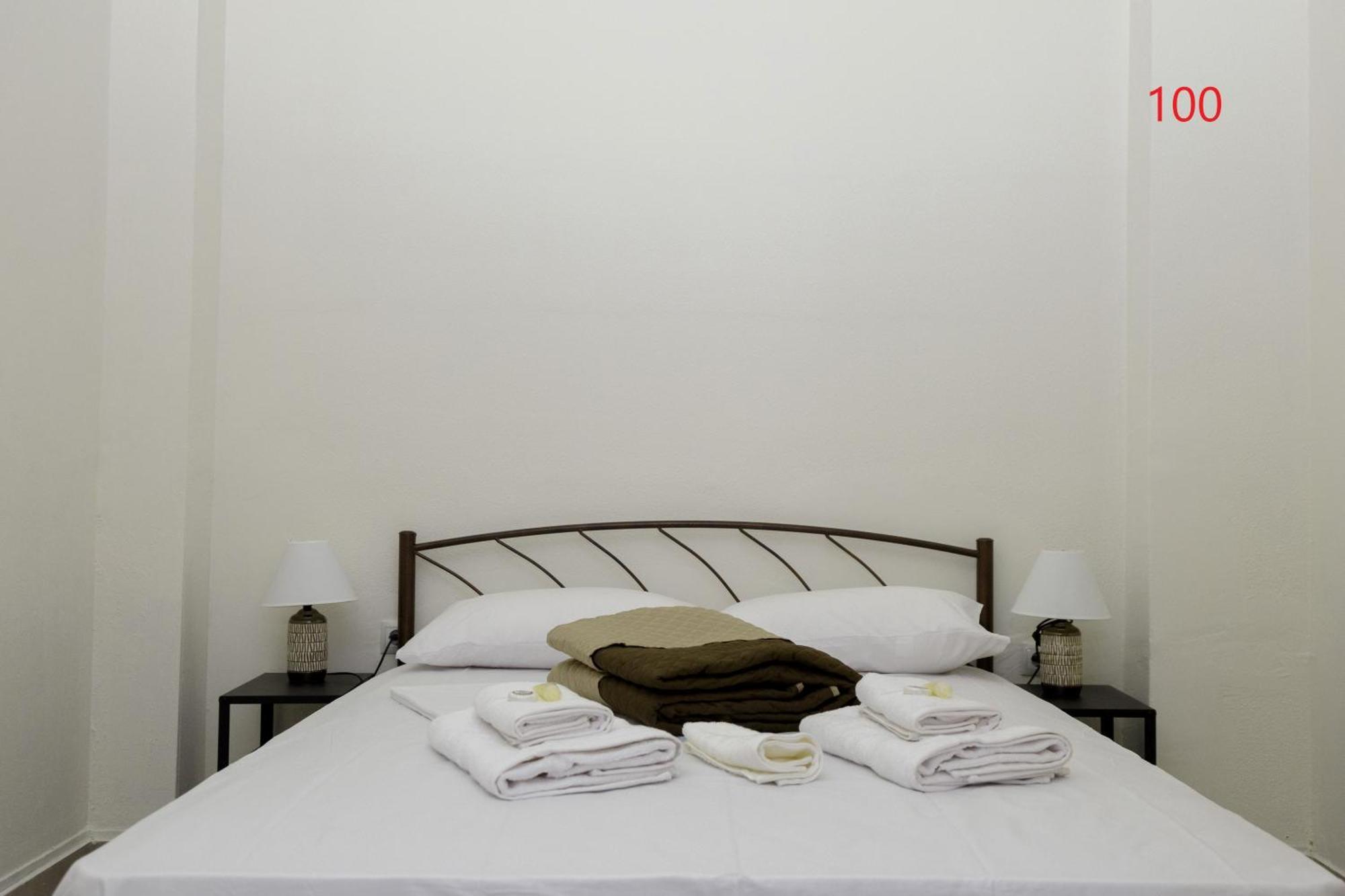 Athens Commercial Bagian luar foto
