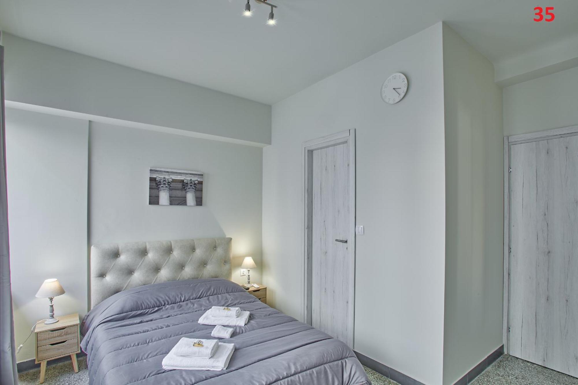 Athens Commercial Bagian luar foto